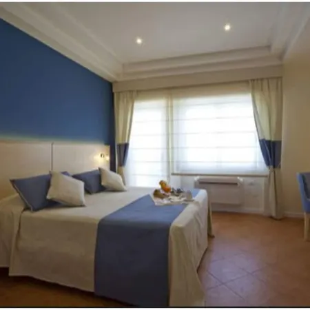 Grand Santa Maria Hotel 4*