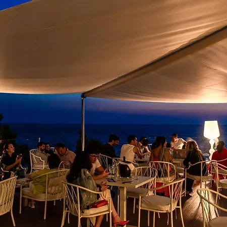 Grand Santa Maria Hotel