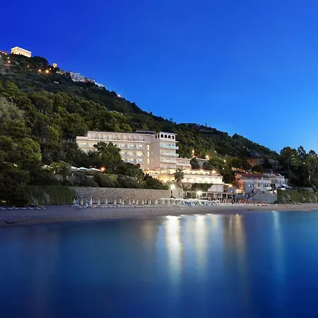Hotel Grand Santa Maria